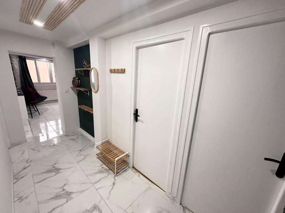E Servagnat T3 Luxe Avec Sauna Jacuzzi Et Hammam エペルネー エクステリア 写真